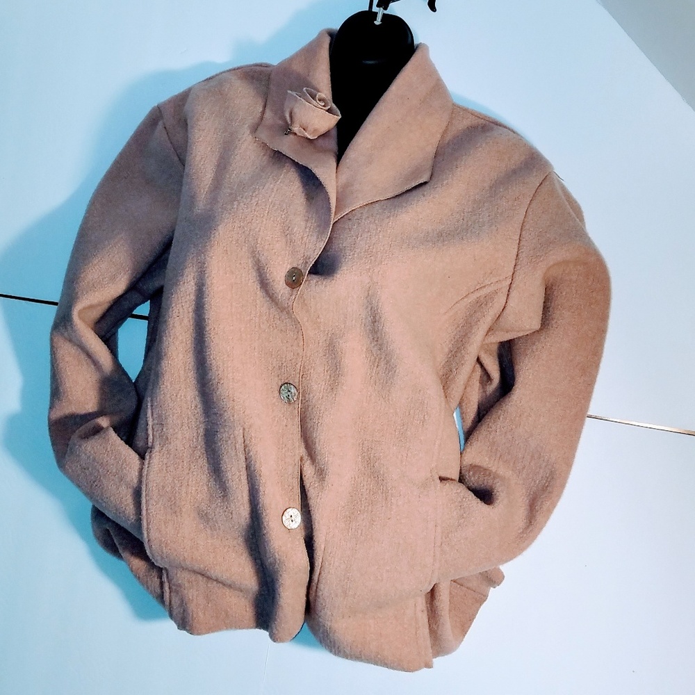 π Pretty Pale Pink Rose Gold Jacket - Picture 7 of 7